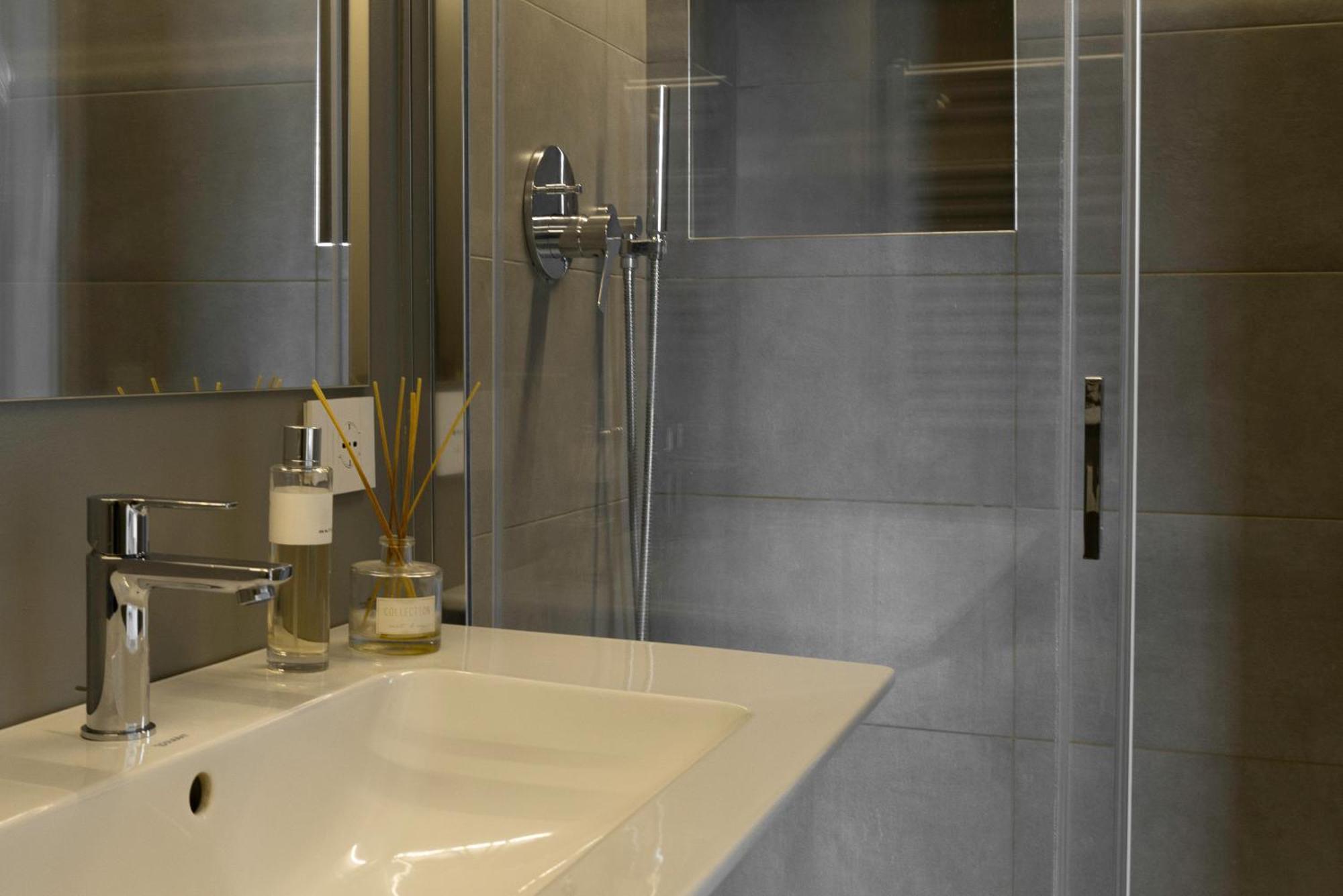 דירות מילאנו Monviso Design Loft R&R מראה חיצוני תמונה